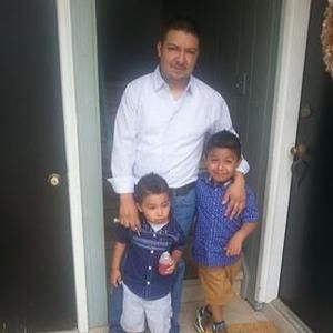 Meet your Posher, José